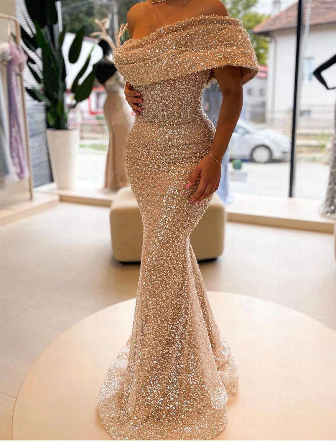 Women's Clothing Apparel Sets Mermaid / Trumpet Evening Gown Formal Floor Length Sleeveless Off Shoulder Sequined