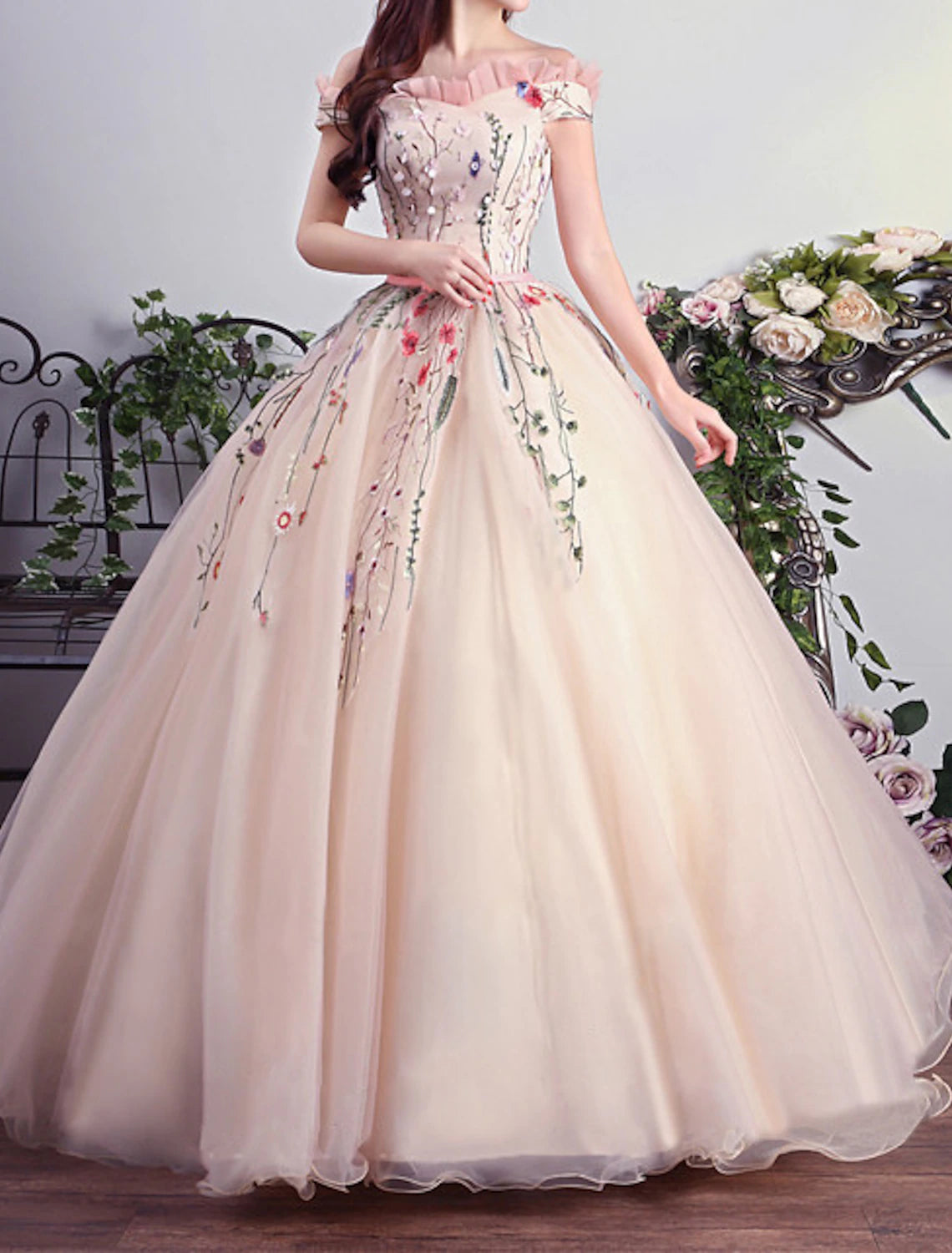 Women's Vacation Outfit Set Ball Gown Prom Dresses Luxurious Dress Quinceanera Prom Floor Length Short Sleeve Off Shoulder Tulle with Pleats Embroidery