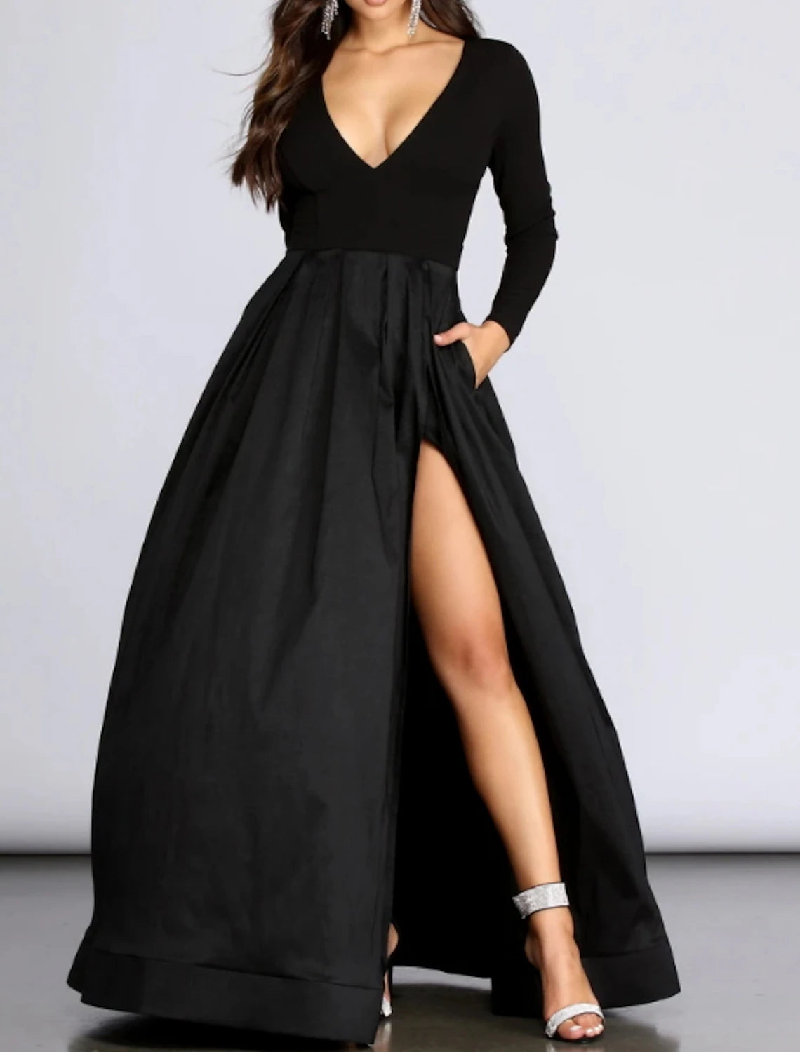 Fashion-forward Women's Clothing Ball Gown Elegant High Split Prom Formal Black Dress Plus Size Evening Dress V Neck Long Sleeve Floor Length Spandex with Pleats Slit