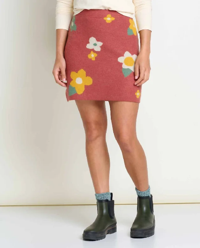 Women's Clothing Heartfelt Sweater Skirt In Sundown Flowers