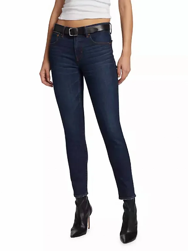 Modern Women's Outfit Shandon Skinny Jeans In Dark Blue