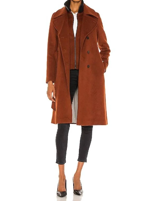 Casual Chic for Women Damara Wool Coat In Rust