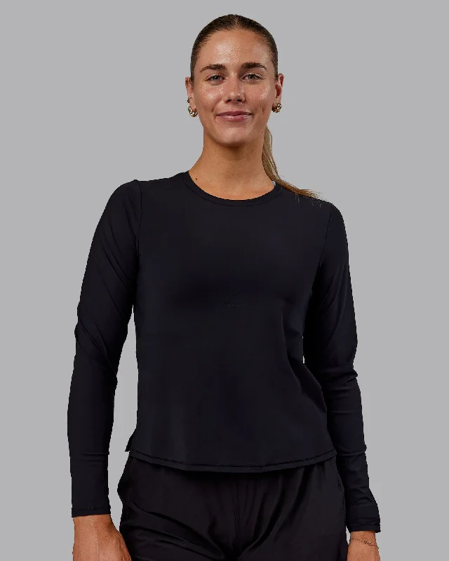 Outfits For Women Cadence Long Sleeve Tee - Black