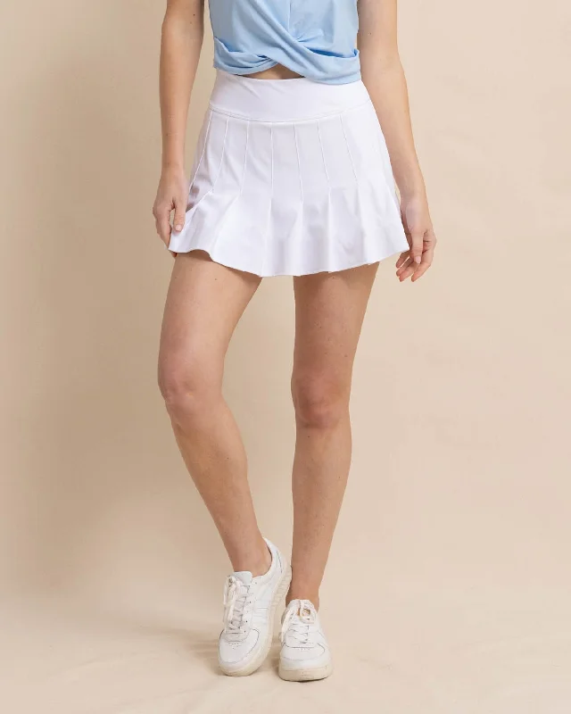 Fashionable Women's Casual Apparel Gwen Solid Pleated Performance Skort