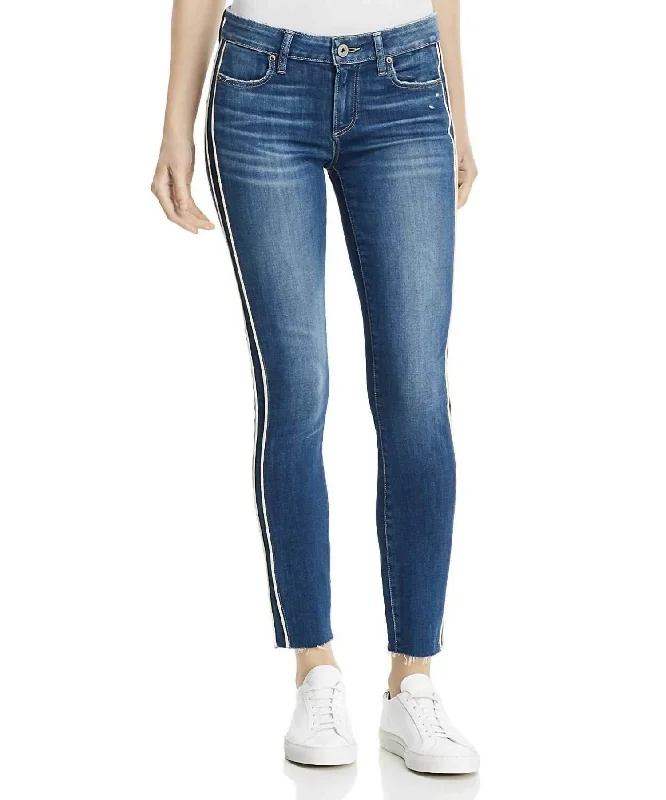 Comfortable Women's Attire Verdugo Ankle Piping Raw Hem Jean In Indigo/cream