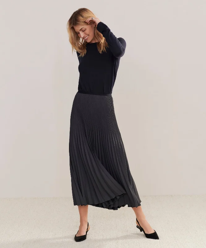 Women's Everyday Attire Pleated Skirt