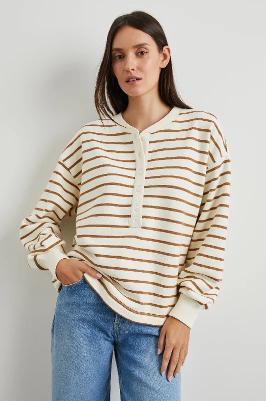 Trendy Casual Outfits JOAN SWEATSHIRT - CARMEL STRIPE