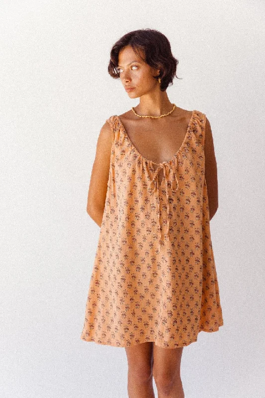 Women's Casual Attire Sundress Mini ~ Peach