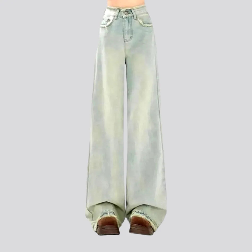 Comfortable Women's Clothing Floor-length bleached jeans for ladies