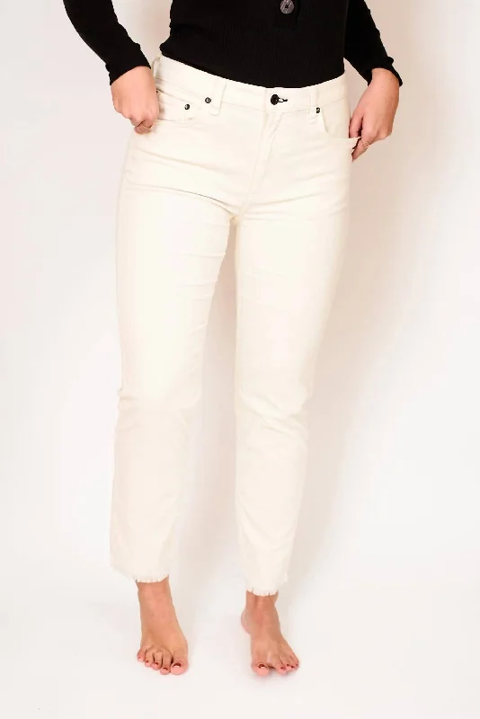 Women's Trendy Casual Clothes Mid Rise Straight Pant In Winter White