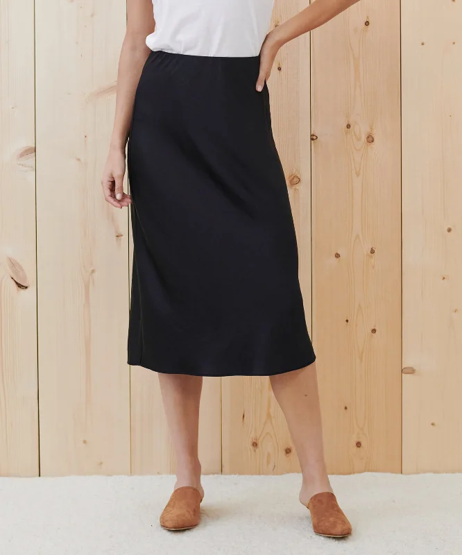 Women's High-Fashion Attire Slip Skirt