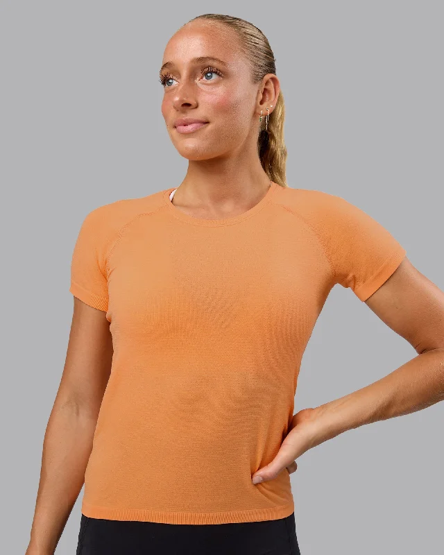 Women's Fashion Clothing AeroFLX+ Seamless Tee - Cantaloupe/Cantaloupe