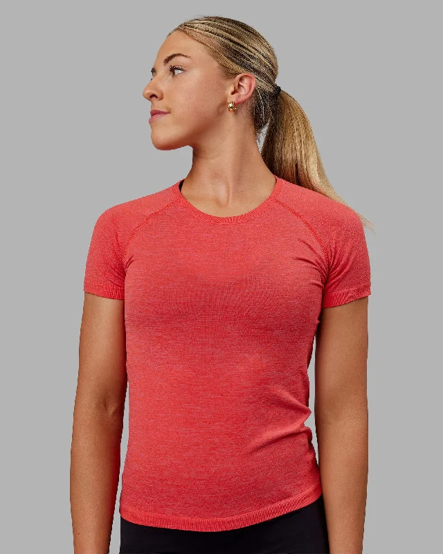 Women's Clothing Sets AeroFLX+ Seamless Tee - Fuschia Pink/Grenadine