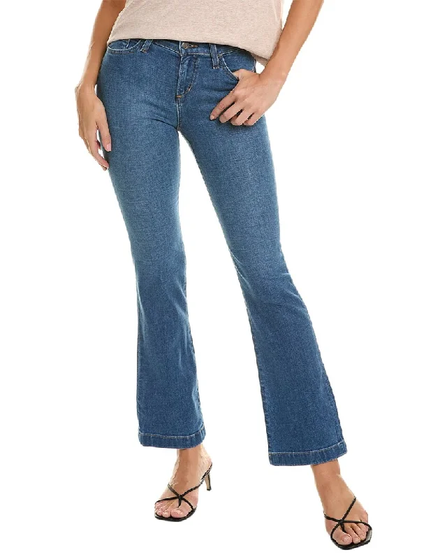 Women's Holiday Attire JOE'S Jeans Trotwood Petite Bootcut Jean