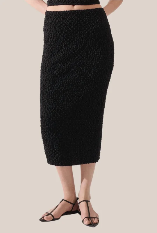 Women Apparel Popcorn Midi Skirt In Black